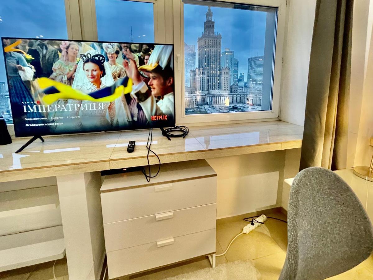 Sawa Apartment 2Xmetro Wifi 500 Mbs 50'Tv Netflix Hbo Appletv+ Warschau Exterior foto
