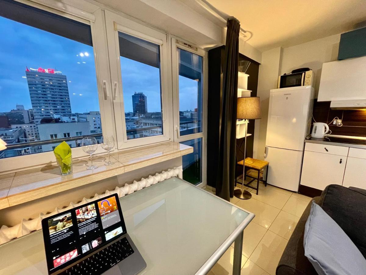 Sawa Apartment 2Xmetro Wifi 500 Mbs 50'Tv Netflix Hbo Appletv+ Warschau Exterior foto