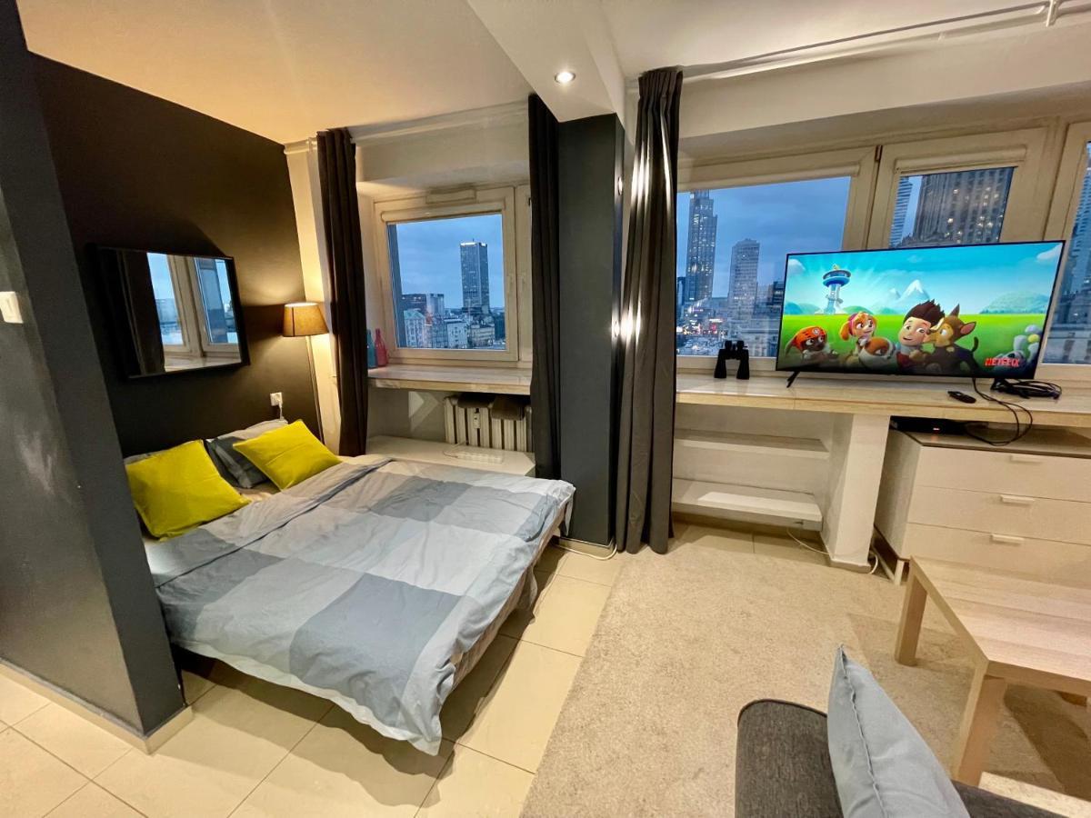 Sawa Apartment 2Xmetro Wifi 500 Mbs 50'Tv Netflix Hbo Appletv+ Warschau Exterior foto